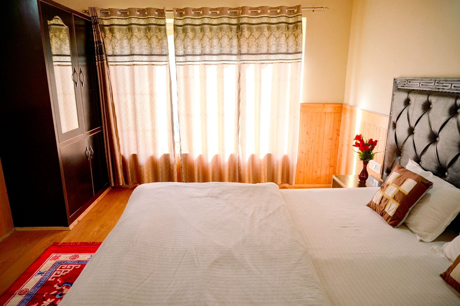 Bright guest room at Sumoor Lodge